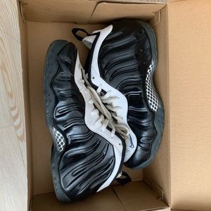 Nike air foamposite one concord